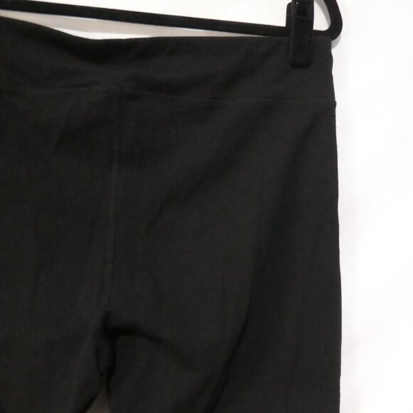 ATHLETIC WORKS - Fitted Crop | XL - extra large | Black Cropped Leggings - Picture 10 of 12